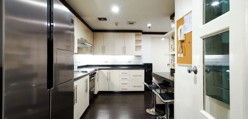 Salcedo Park Condominium 3BR Condo for Sale
