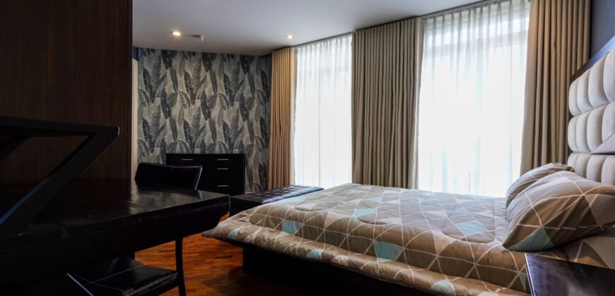 Salcedo Park Condominium 3BR Condo for Sale