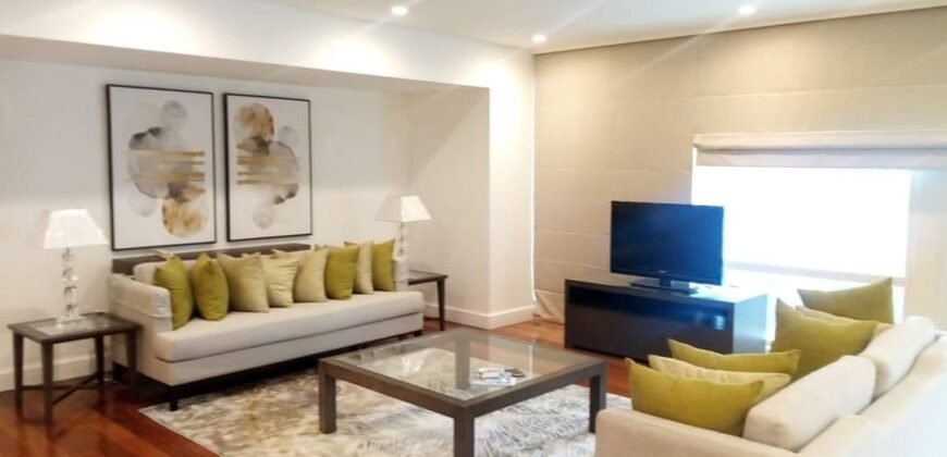 One Roxas Triangle, Makati City 3-BR Unit