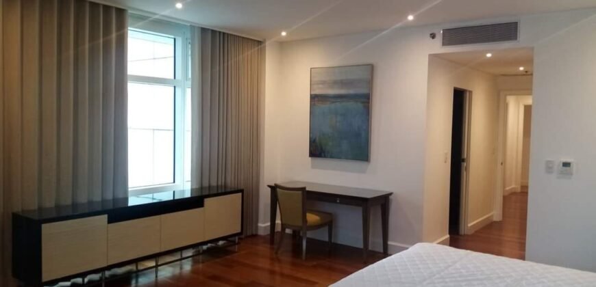 One Roxas Triangle, Makati City 3-BR Unit