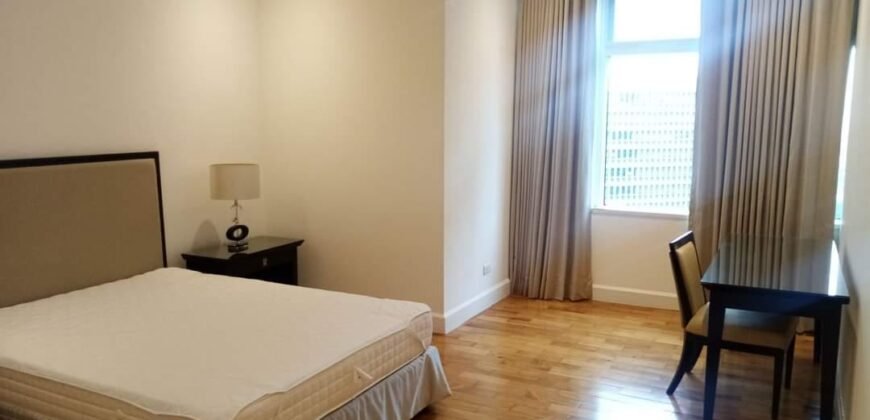 One Roxas Triangle, Makati City 3-BR Unit
