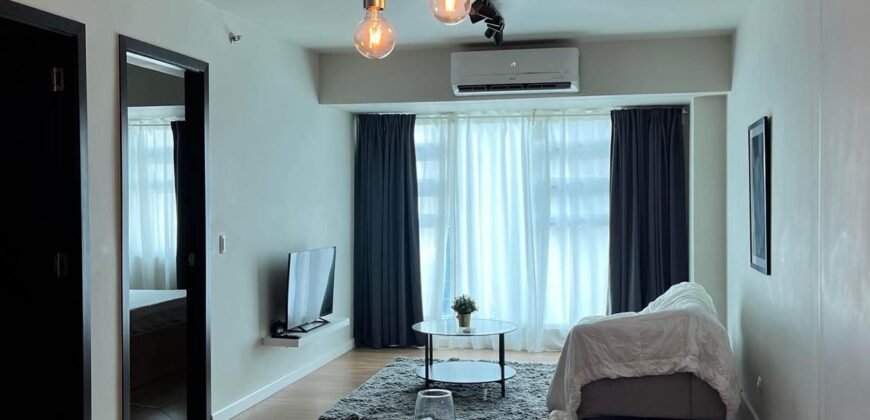 Kroma Tower Dela Rosa Makati For Rent