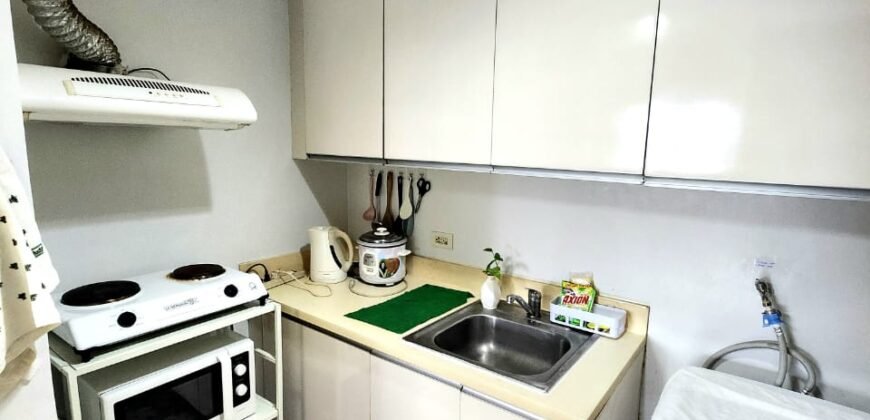 The Infinity, 25th Street, BGC, Taguig City For Sale