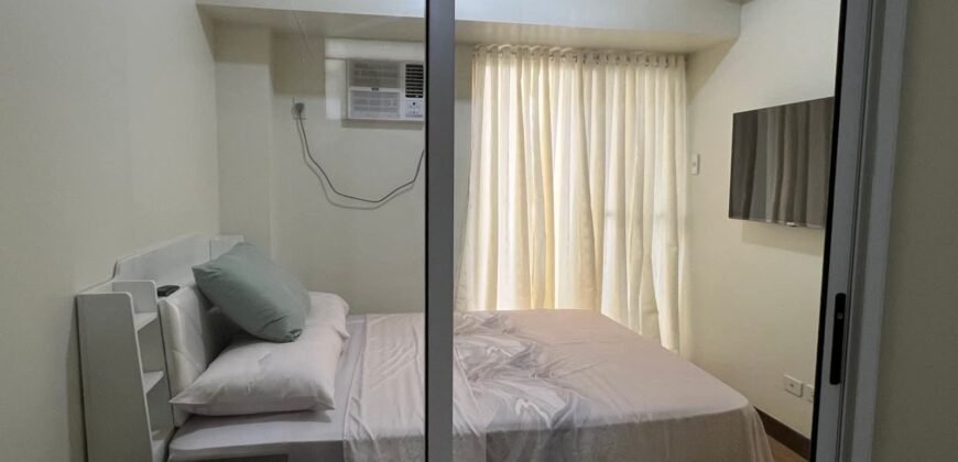 Brixton, Kapitolyo, Pasig City Condo for Sale