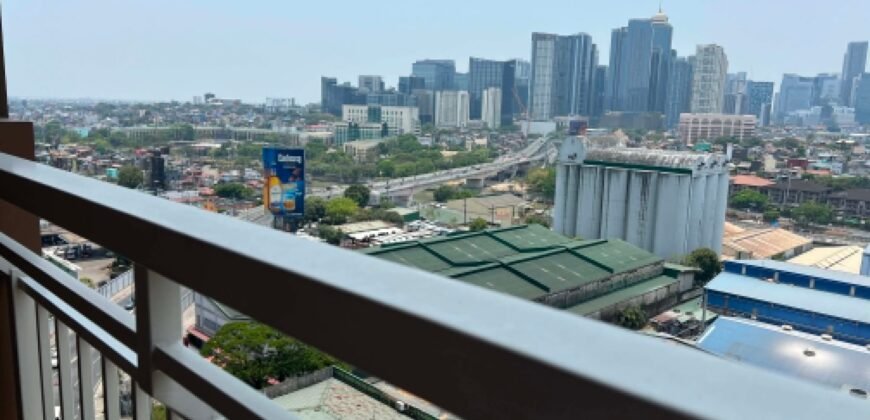 Brixton, Kapitolyo, Pasig City Condo for Sale
