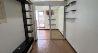 DMCI Brixton, Kapitolyo, Pasig City Condo for Sale